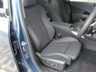 2025 BMW X3 thumbnail 18