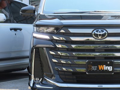 2025 Toyota VELLFIRE photo 8