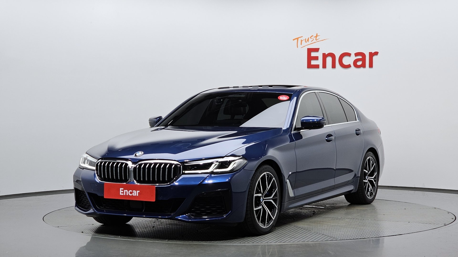 BMW 5 SERIES - View 1