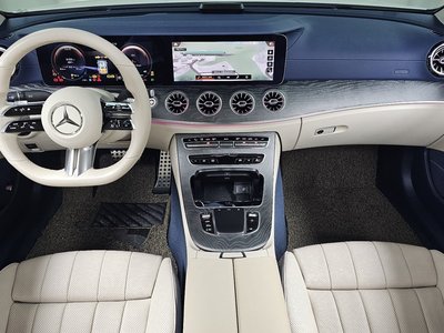 MERCEDES-BENZ E-CLASS - 5
