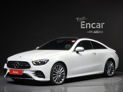 MERCEDES-BENZ E-CLASS - 1