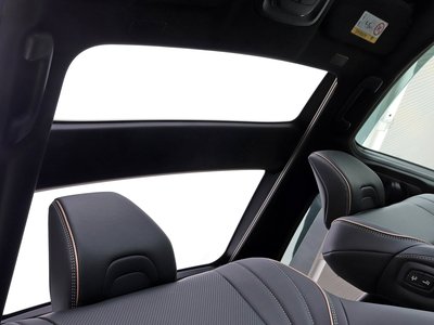 TOYOTA CROWN SPORT - 4