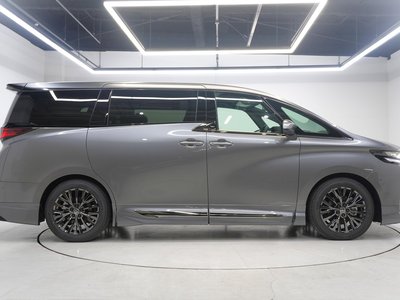 TOYOTA VELLFIRE - 4