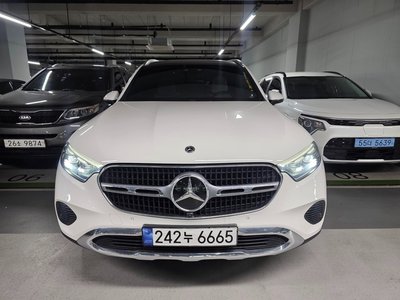 MERCEDES-BENZ GLC - 4