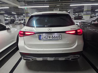 MERCEDES-BENZ GLC - 2