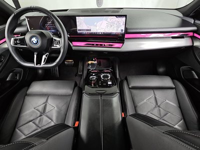 2025 BMW 5 SERIES 照片 5