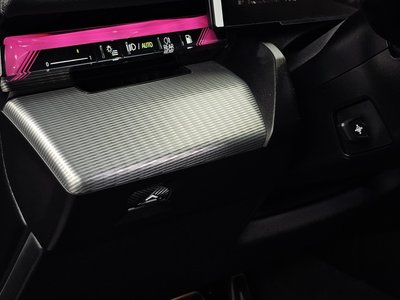 صورة مصغرة 33 لـ 2025 BMW 5 SERIES