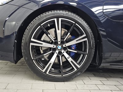 2025 BMW 5 SERIES 照片 6