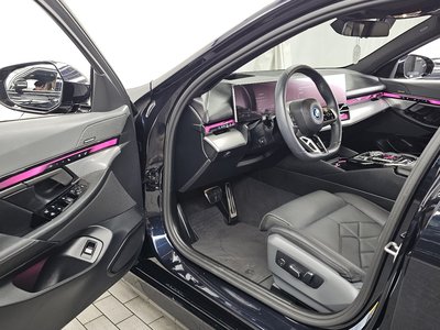 صورة مصغرة 13 لـ 2025 BMW 5 SERIES