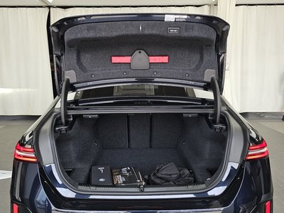 صورة مصغرة 26 لـ 2025 BMW 5 SERIES