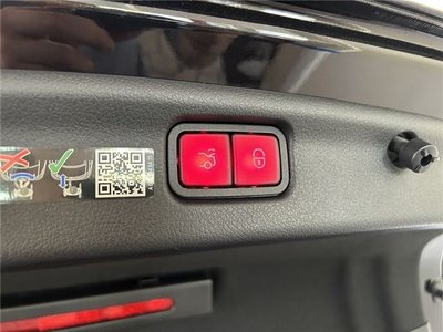 2023 Mercedes-BENZ C-CLASS AMG — миниатюра 36