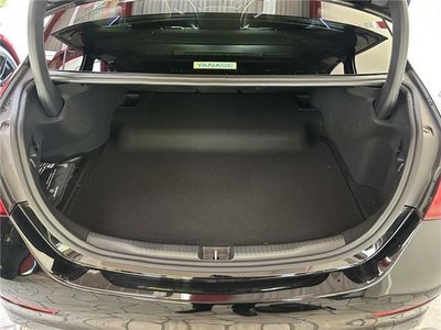 2023 Mercedes-BENZ C-CLASS AMG — миниатюра 35