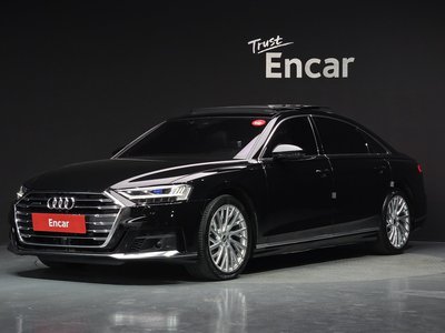 AUDI A8 - 1