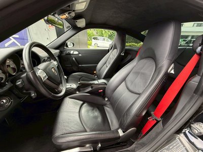 PORSCHE 911 - 9