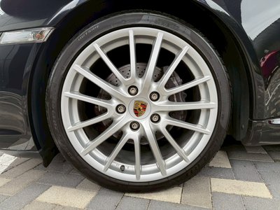 PORSCHE 911 - 7