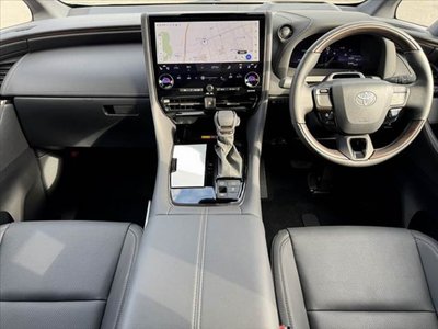TOYOTA ALPHARD - 2