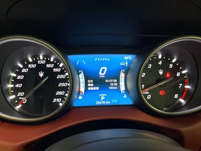صورة مصغرة 32 لـ 2021 Maserati LEVANTE