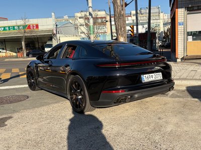 PORSCHE PANAMERA - 2