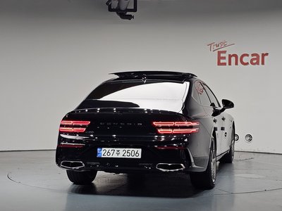 GENESIS G80 (RG3) - 4