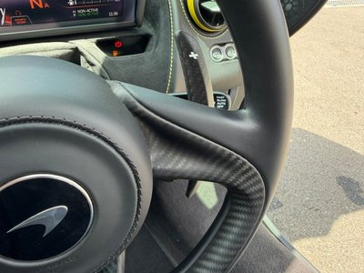 صورة 40 لـ 2018 Mclaren 720S