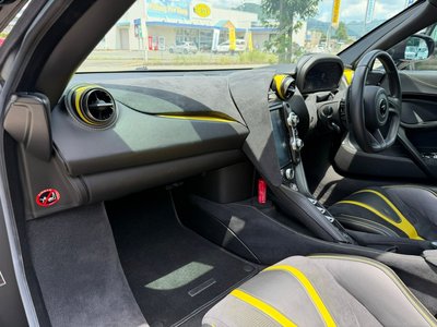 صورة 64 لـ 2018 Mclaren 720S