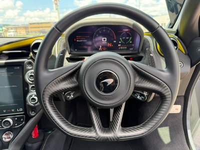 صورة 39 لـ 2018 Mclaren 720S