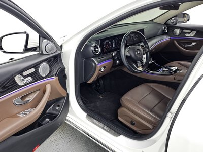 MERCEDES-BENZ E-CLASS - 10