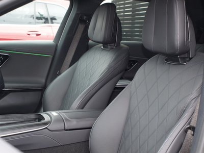 MERCEDES-BENZ E-CLASS - 10