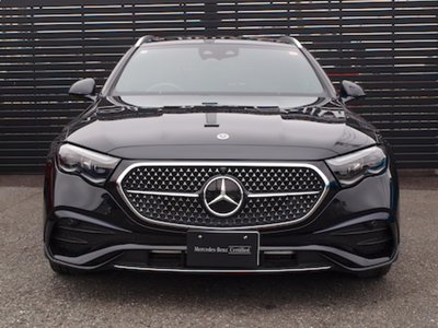 MERCEDES-BENZ E-CLASS - 2