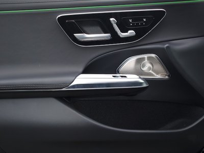 MERCEDES-BENZ E-CLASS - 7