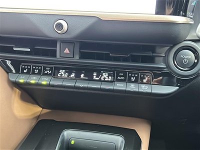 TOYOTA CROWN SPORT - 10