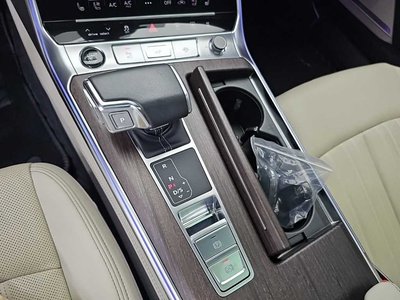 صورة 9 لـ 2022 AUDI A7