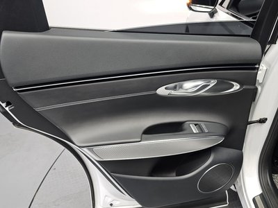 صورة مصغرة 15 لـ 2023 Genesis GV70