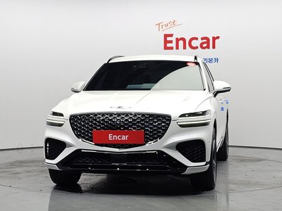 صورة 2 لـ 2023 Genesis GV70