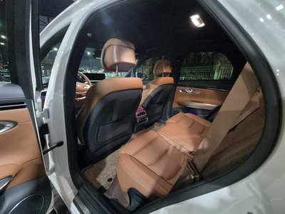 2022 Genesis GV70 photo 10
