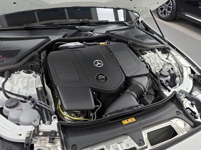 MERCEDES-BENZ E-CLASS - 7