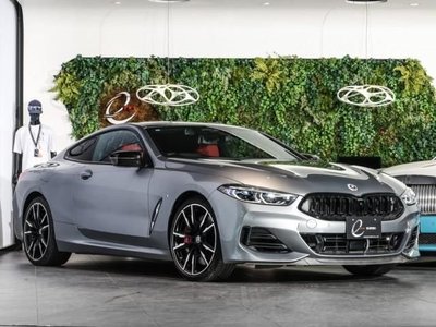 BMW 8 SERIES - 1
