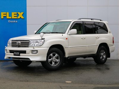 TOYOTA LAND CRUISER 100 - 1