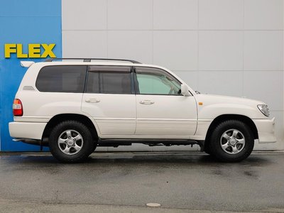 TOYOTA LAND CRUISER 100 - 5