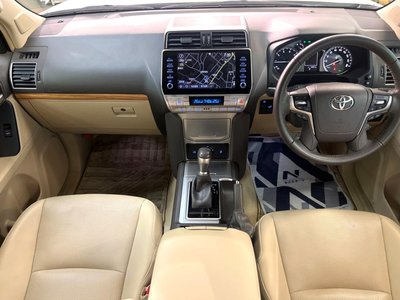 TOYOTA LAND CRUISER PRADO - 2