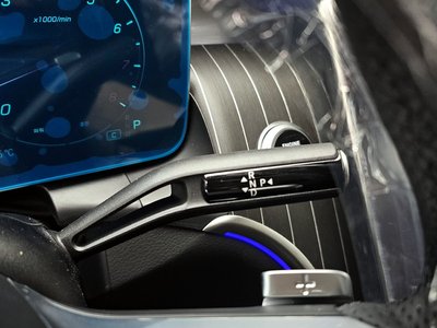 MERCEDES-BENZ GLC - 9