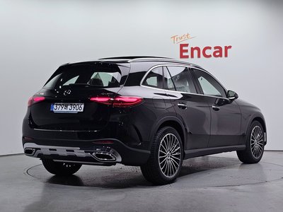 MERCEDES-BENZ GLC - 3