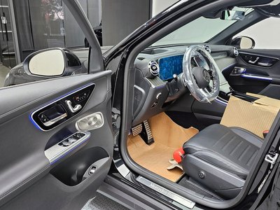 MERCEDES-BENZ GLC - 10