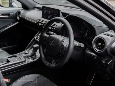 LEXUS IS - 3