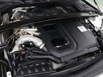 MERCEDES-BENZ C-CLASS AMG - 8