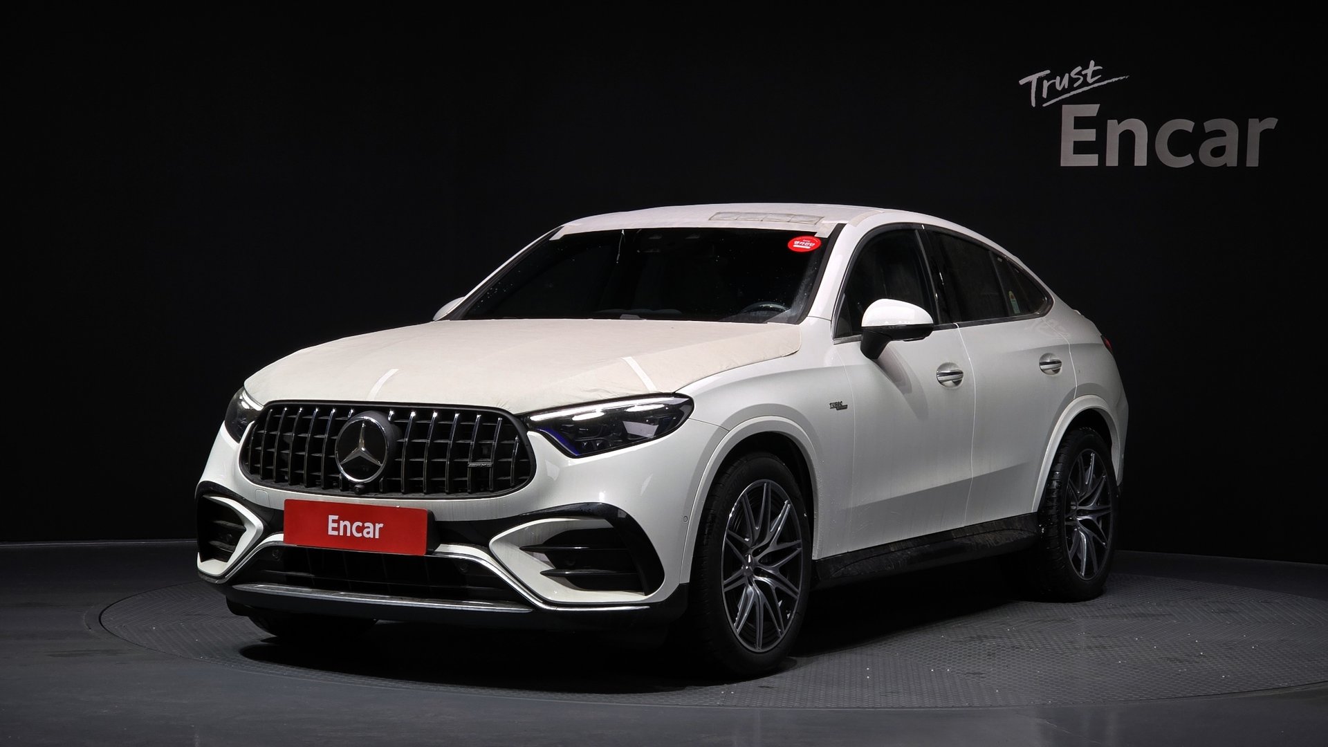 MERCEDES-BENZ GLC - View 1