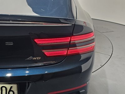 GENESIS G80 (RG3) - 10