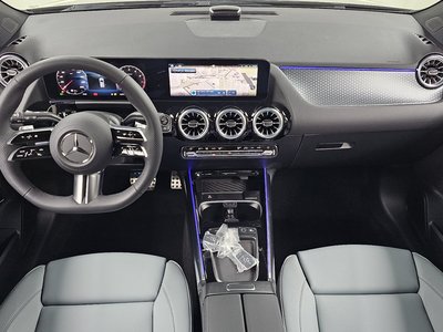 MERCEDES-BENZ GLA - 5