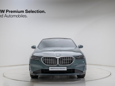 2026 BMW 5 SERIES photo 5