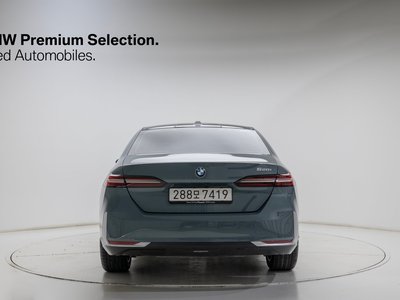 2026 BMW 5 SERIES photo 2